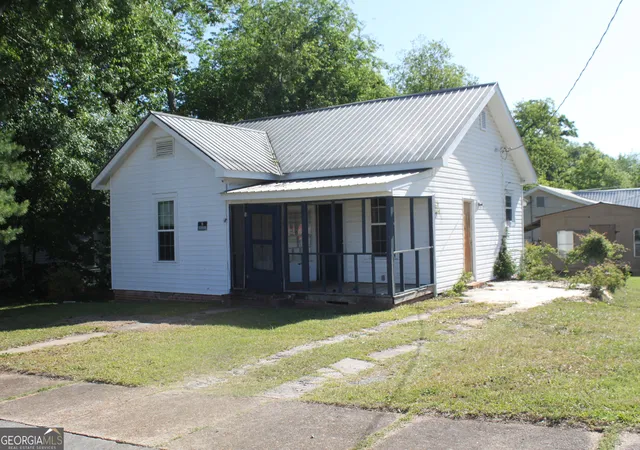 Homes for sale in Manchester, GA | 1 Callaway St, Manchester, GA 31816 | MLS# 10736831