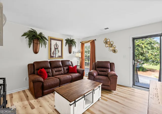 Photo 3 of Condo for sale at 1166 Booth Rd Sw #209, Marietta, GA 30008 | MLS# 10827296 | Listing updated on 2026-08-31