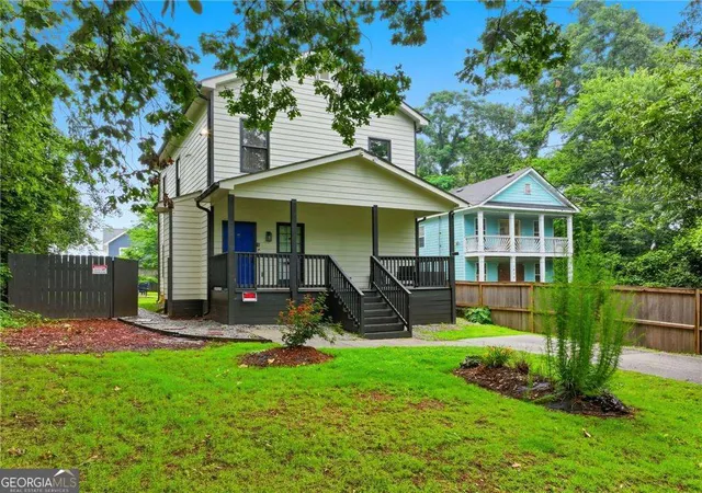 3rd image of 1806 Charleston Ave Se, Atlanta, GA 30315 | MLS# 10788971