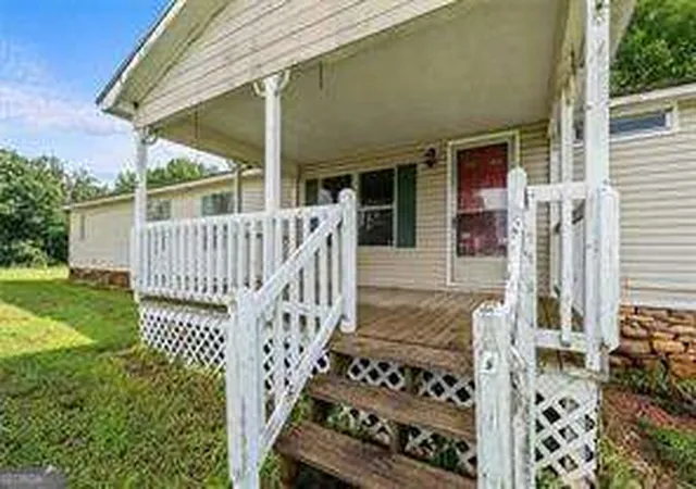Homes for sale in Waco, GA | 40 Clackum Dr, Waco, GA 30182 | MLS# 10790388