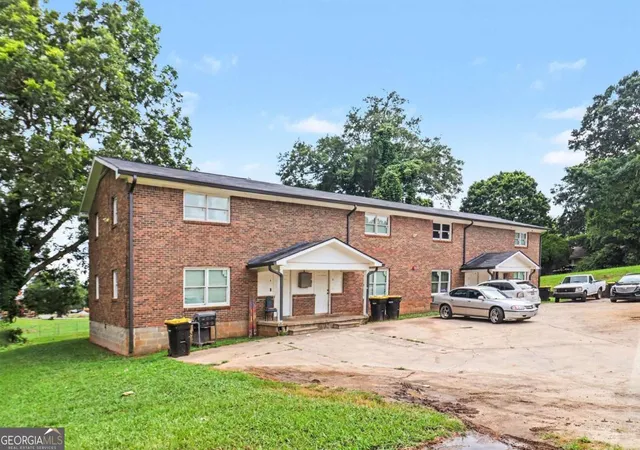 2nd image of 22 Pratt St, Newnan, GA 30263 | MLS# 10805737
