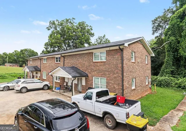 3rd image of 22 Pratt St, Newnan, GA 30263 | MLS# 10805737