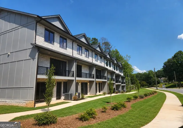 1st image of 3565 Chelsea Falls Wy, Suwanee, GA 30024 | MLS# 10693458