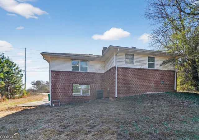 Photo 4 of Sale Pending at 7982 Union Grove Rd, Lithonia, GA 30058 | MLS# 10679470 | Listing updated on 2026-09-06