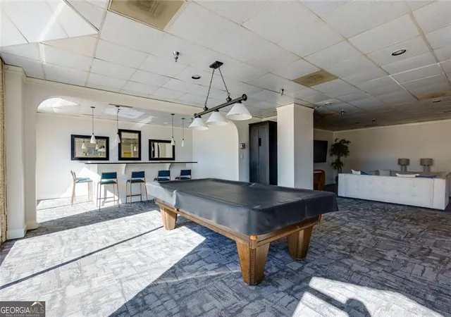 2nd image of 2479 Peachtree Rd Ne, Atlanta, GA 30305