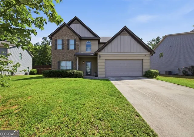 Photo 1 of Single family home for sale at 1126 Paramount Dr, Mcdonough, GA 30253 | MLS# 10833254 | Listing updated on 2026-09-17