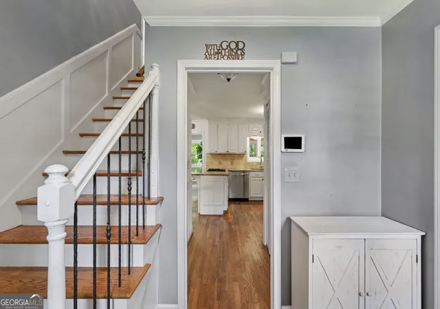 Photo 2 of Single family home for sale at 6720 Fairway Ridge Dr, Douglasville, GA 30134 | MLS# 10813693 | Listing updated on 2026-08-29