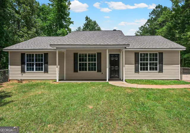 Photo 1 of Single family home for sale at 109 Pinedale Cir, Griffin, GA 30224 | MLS# 10804604 | Listing updated on 2026-07-27