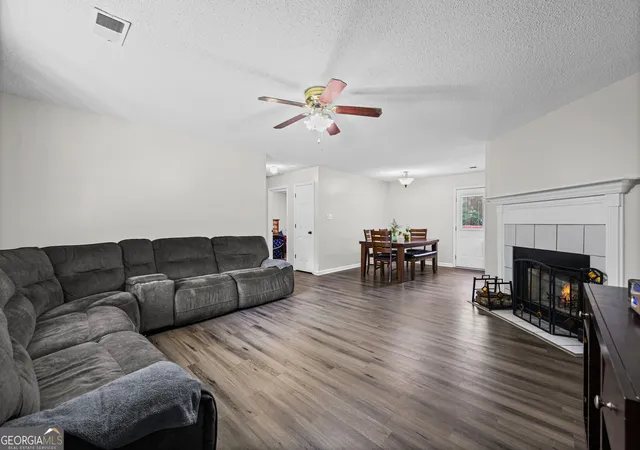 Photo 4 of Single family home for sale at 109 Pinedale Cir, Griffin, GA 30224 | MLS# 10804604 | Listing updated on 2026-07-27