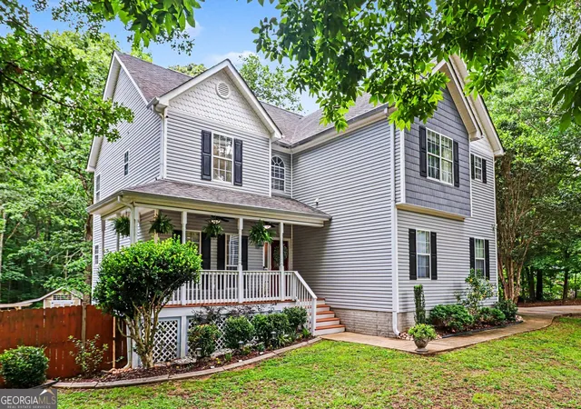 Photo 1 of Single family home for sale at 220 Brittain Wy, Newnan, GA 30263 | MLS# 10771105 | Listing updated on 2026-08-22
