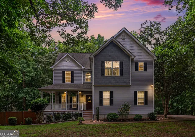 Photo 3 of Single family home for sale at 220 Brittain Wy, Newnan, GA 30263 | MLS# 10771105 | Listing updated on 2026-08-22