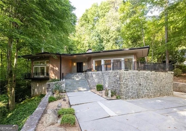Photo 2 of Single family home for sale at 770 Kings Way NW, Atlanta, GA 30327 | MLS# 10769213 | Listing updated on 2026-06-25