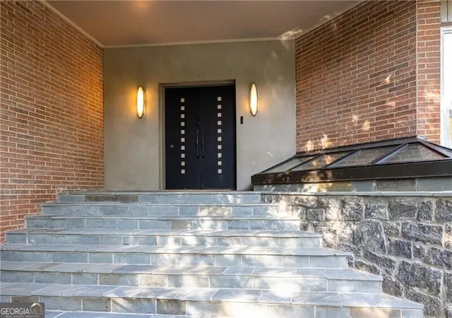 Photo 3 of Single family home for sale at 770 Kings Way NW, Atlanta, GA 30327 | MLS# 10769213 | Listing updated on 2026-06-25
