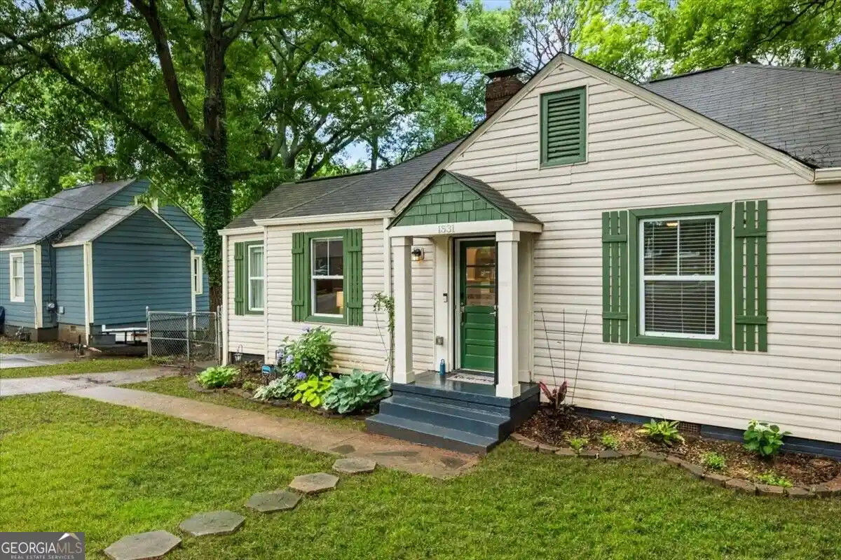 Single family home for sale at 1531 Belmont Ave SW, Atlanta, GA 30310 | MLS# 10873096