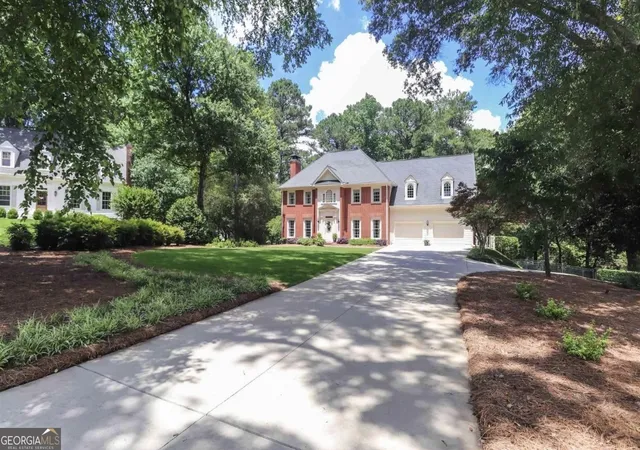 Photo 2 of Single family home for sale at 130 Winterthur Ct, Fayetteville, GA 30214 | MLS# 10740121 | Listing updated on 2026-09-03