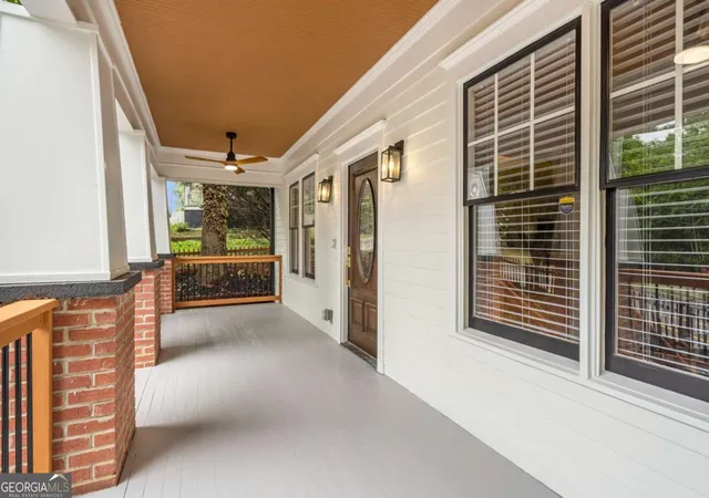 Photo 4 of Single family home for sale at 2170 Memorial Dr Se, Atlanta, GA 30317 | MLS# 10816084 | Listing updated on 2026-09-22