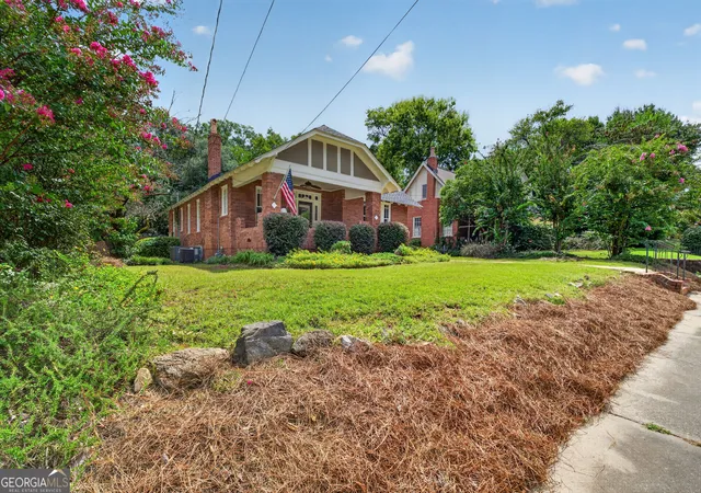 Photo 3 of Single family home for sale at 291 Buford Pl, Macon, GA 31204 | MLS# 10836172 | Listing updated on 2026-09-14