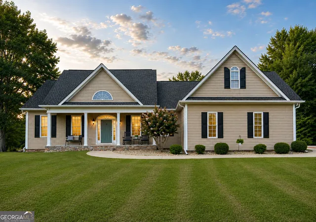 Photo 1 of Sale Pending at 970 Nelms Road, Franklin, GA 30217 | MLS# 10835815 | Listing updated on 2026-09-03