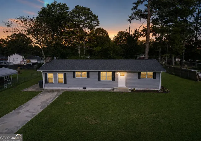 Photo 1 of Sale Pending at 187 Henderson St, Summerville, GA 30747 | MLS# 10802781 | Listing updated on 2026-09-16