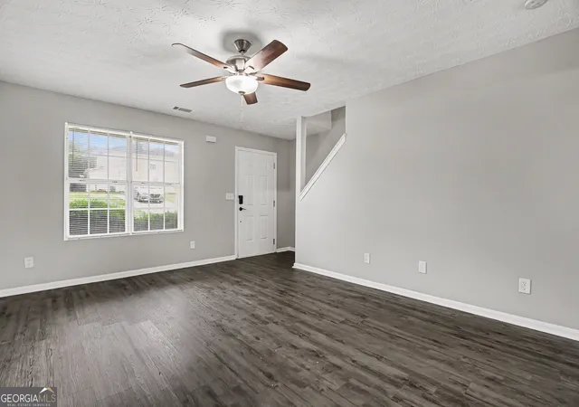 2nd image of 519 Carlton Pointe Dr, Palmetto, GA 30268 | MLS# 10785015