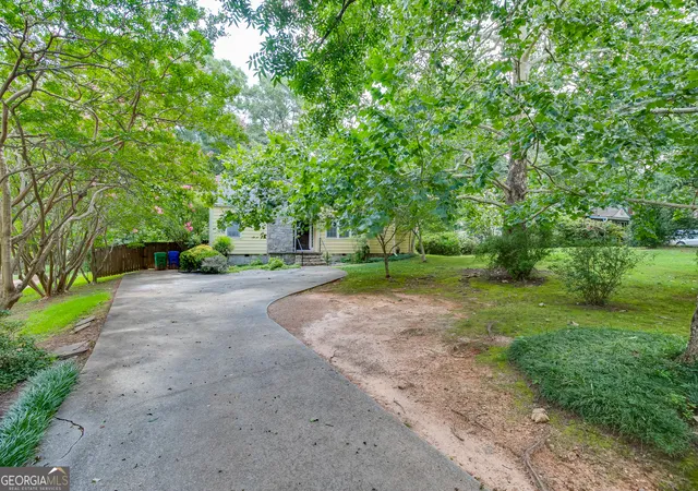4th image of 2657 Old Norcross Rd, Tucker, GA 30084 | MLS# 10818114