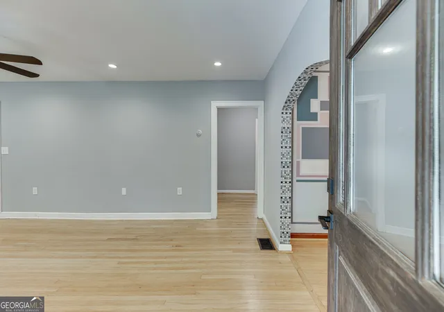 5th image of 2657 Old Norcross Rd, Tucker, GA 30084 | MLS# 10818114