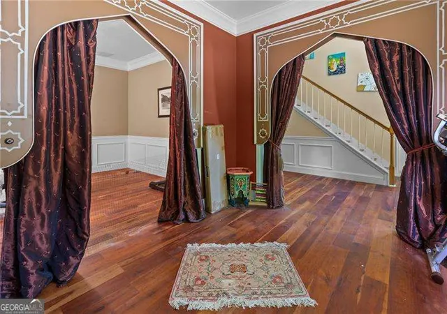 Photo 4 of Single family home for sale at 4000 Weatherford Cir, Alpharetta, GA 30009 | MLS# 10792299 | Listing updated on 2026-07-05