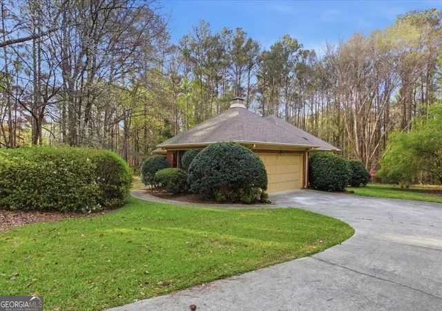 4th image of 3197 Spring Lake Dr Ne, Conyers, GA 30013 | MLS# 10717057