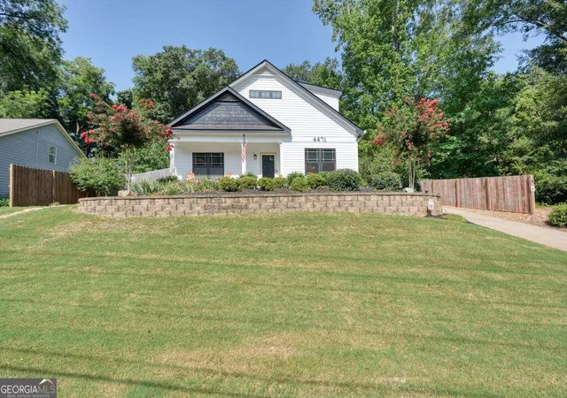 Photo 1 of Single family home for sale at 4471 Mclain Cir, Acworth, GA 30101 | MLS# 10823184 | Listing updated on 2026-08-28