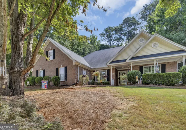 Photo 2 of Single family home for sale at 30 Bermuda Way, Covington, GA 30016 | MLS# 10803700 | Listing updated on 2026-09-11