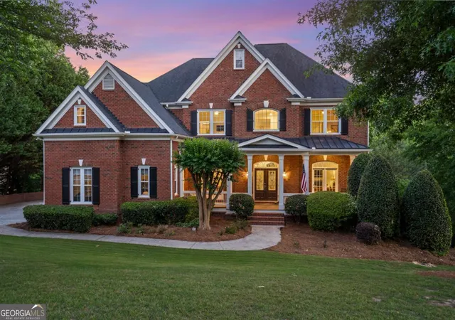 Photo 2 of Mansion for sale at 805 Lake Mist Cvs, Alpharetta, GA 30004 | MLS# 10764780 | Listing updated on 2026-05-28