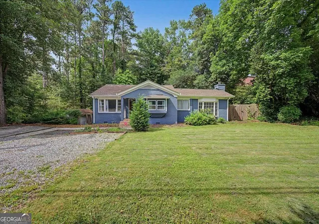 2nd image of 3711 Shallowford Rd, Marietta, GA 30062 | MLS# 10774338