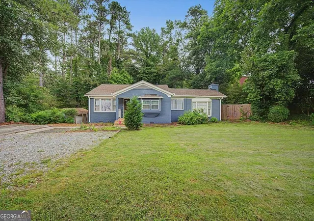 4th image of 3711 Shallowford Rd, Marietta, GA 30062 | MLS# 10774338
