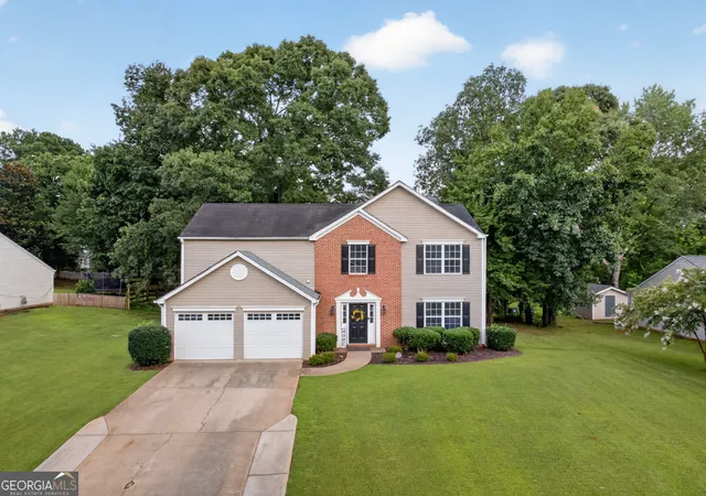 Photo 2 of Single family home for sale at 4110 Ridgebrook Bnd, Cumming, GA 30028 | MLS# 10799888 | Listing updated on 2026-08-27