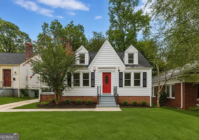 Photo 2 of Single family home for sale at 1553 Sylvan Rd Sw, Atlanta, GA 30310 | MLS# 10801340 | Listing updated on 2026-09-07