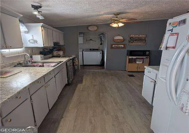 3rd image of 330 Davidson Rd, Cleveland, GA 30528 | MLS# 10662258