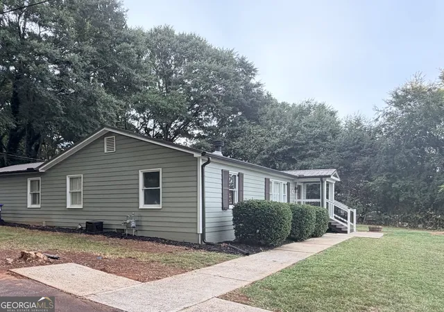 Photo 18 of Single family home for sale at 604 Lynn Ave, Jefferson, GA 30549 | MLS# 10835652 | Listing updated on 2026-09-08