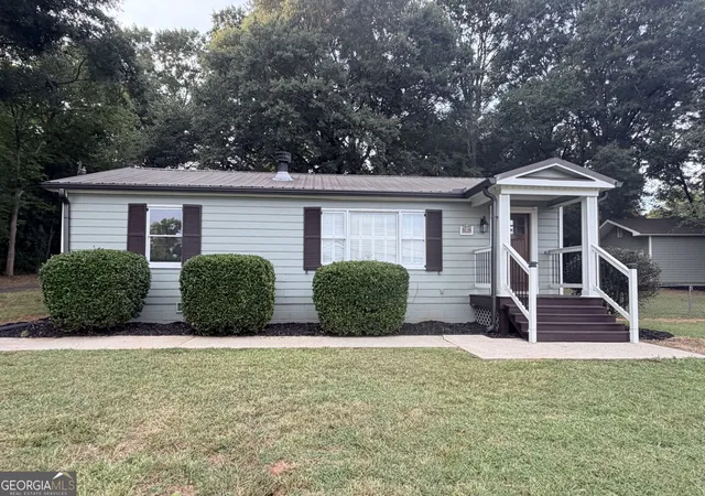 Photo 1 of Single family home for sale at 604 Lynn Ave, Jefferson, GA 30549 | MLS# 10835652 | Listing updated on 2026-09-08