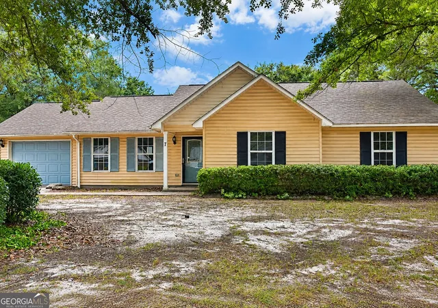 Single family home for sale at 7 Oak Ridge Cir, Rincon, GA 31326 | MLS# 10822960