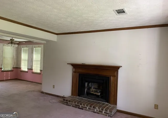 Photo 2 of Sale Pending at 7038 Whitfield Dr, Riverdale, GA 30296 | MLS# 10720020 | Listing updated on 2026-06-01