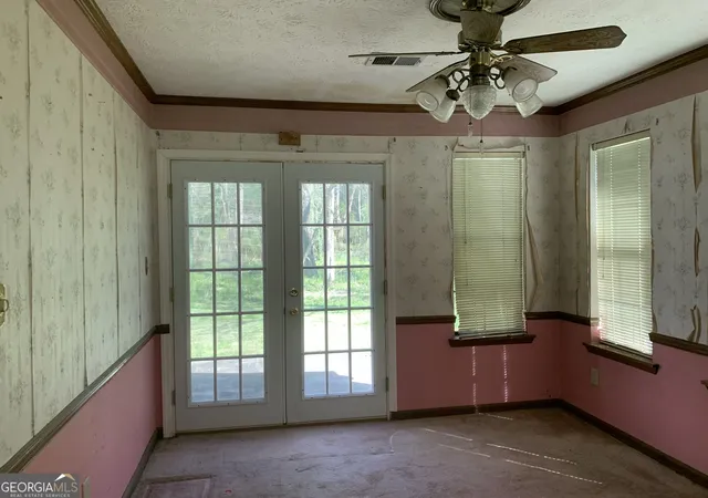 Photo 3 of Sale Pending at 7038 Whitfield Dr, Riverdale, GA 30296 | MLS# 10720020 | Listing updated on 2026-06-01