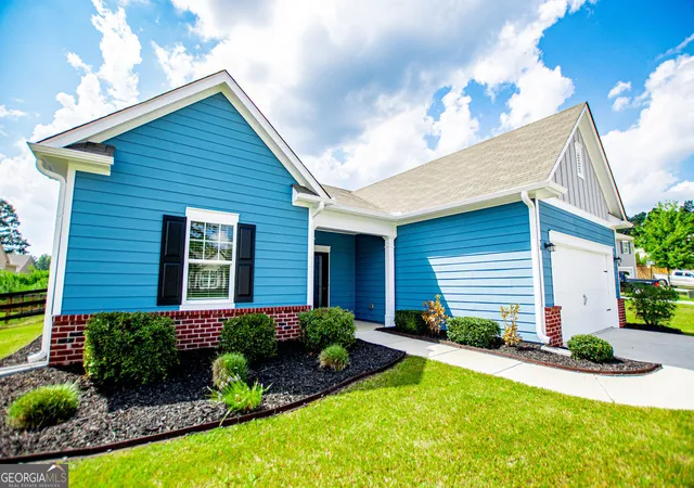 Photo 2 of Single family home for sale at 70 Cottontail Ln, Villa Rica, GA 30180 | MLS# 10832337 | Listing updated on 2026-09-26