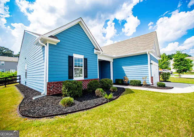 Photo 3 of Single family home for sale at 70 Cottontail Ln, Villa Rica, GA 30180 | MLS# 10832337 | Listing updated on 2026-09-26