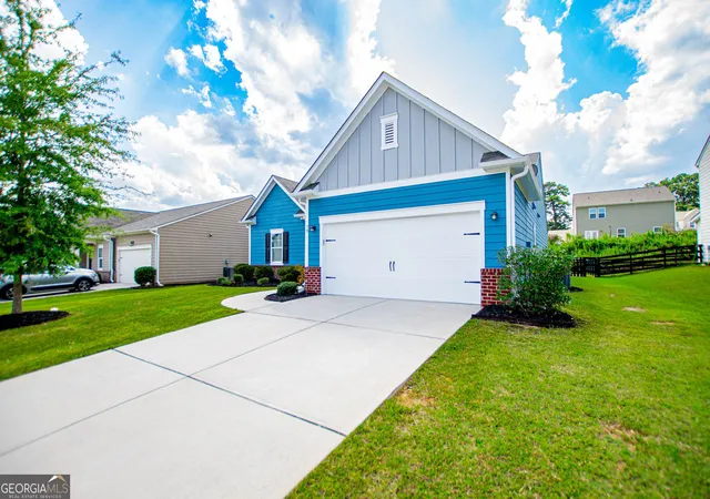 Photo 3 of Single family home for sale at 70 Cottontail Ln, Villa Rica, GA 30180 | MLS# 10832337 | Listing updated on 2026-10-30
