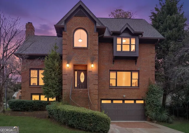 Photo 3 of Single family home for sale at 2441 Kings Ct Ne, Atlanta, GA 30345 | MLS# 10826733 | Listing updated on 2026-08-29