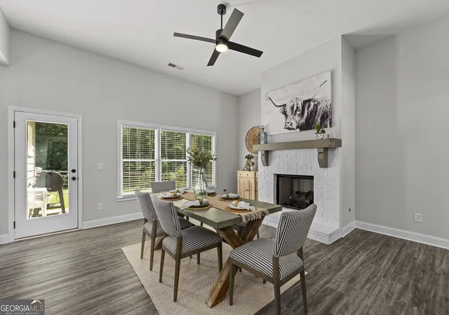 Photo 3 of Single family home for sale at 202 Jefferson Ave, Canton, GA 30114 | MLS# 10835203 | Listing updated on 2026-09-11