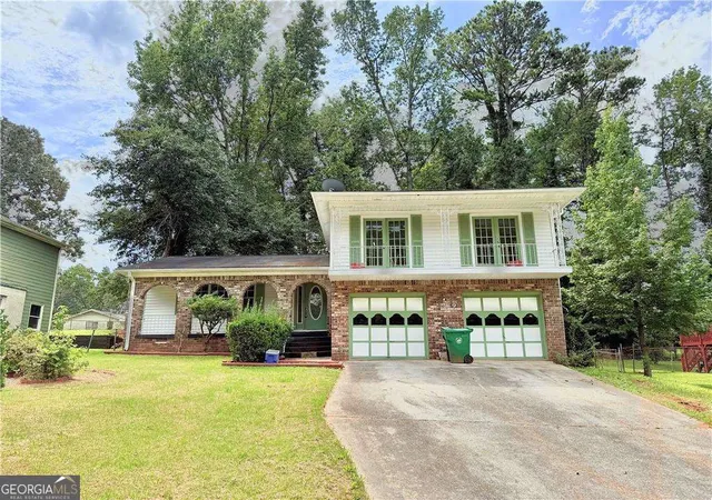 Photo 1 of Single family home for sale at 2289 Aurie Dr, Decatur, GA 30034 | MLS# 10828576 | Listing updated on 2026-09-02