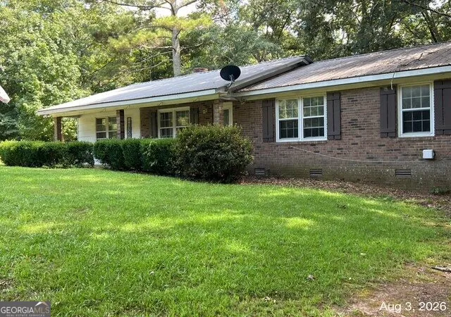 Photo 2 of Single family home for sale at 566 Colbert Grove Church Road, Danielsville, GA 30633 | MLS# 10822616 | Listing updated on 2026-08-24