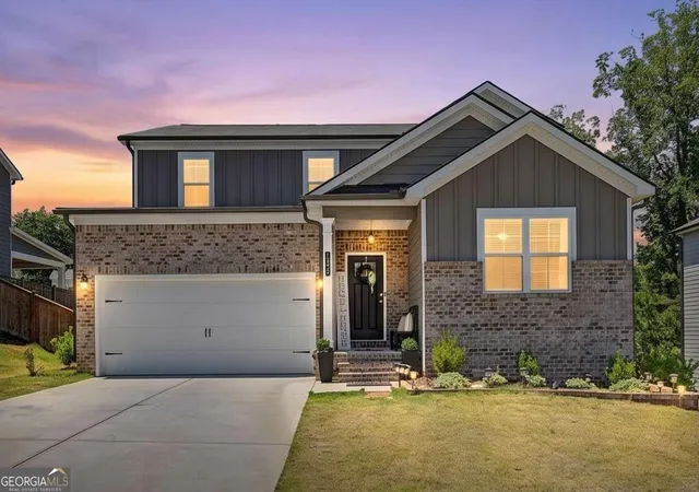 Photo 1 of Single family home for sale at 215 Summit Pointe Dr, Dallas, GA 30132 | MLS# 10767655 | Listing updated on 2026-08-28