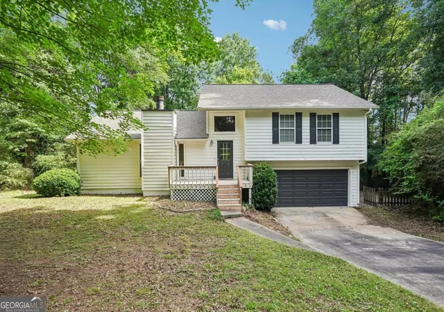 Photo 1 of Single family home for sale at 2550 Big Oaks Dr Sw, Marietta, GA 30064 | MLS# 10783721 | Listing updated on 2026-09-06
